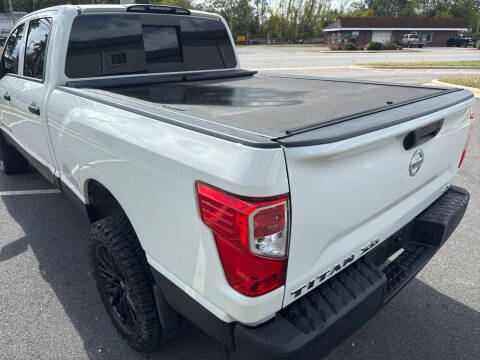 2017 Nissan Titan XD S