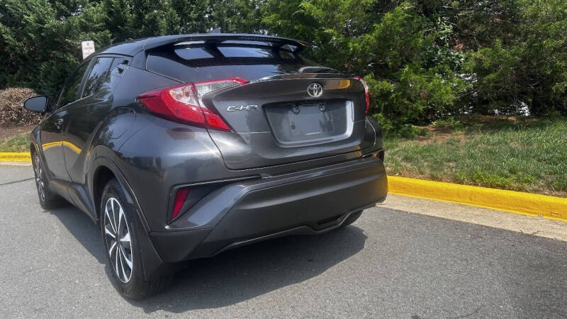2020 Toyota C-HR LE