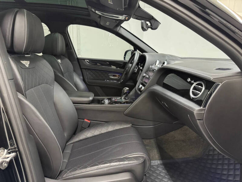 2018 Bentley Bentayga Black Edition