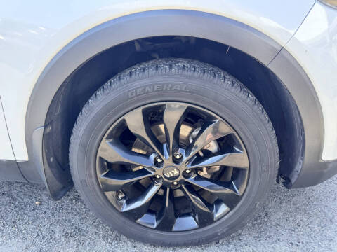 2019 Kia Sorento S V6