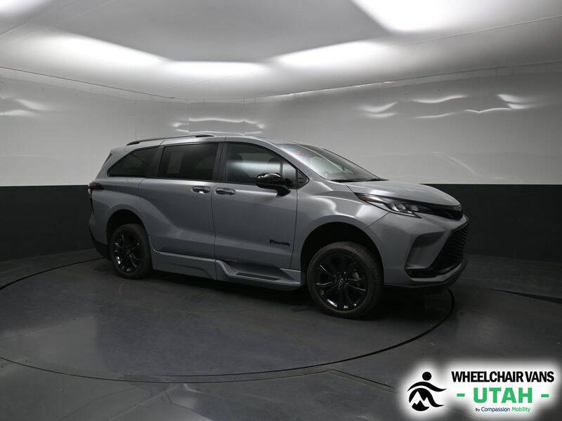 2026 Toyota Sienna XSE 7-Passenger