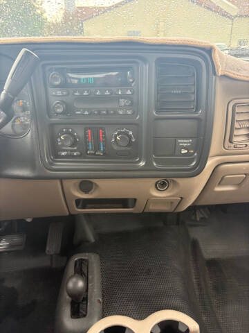 2005 Chevrolet Silverado 2500HD Work Truck
