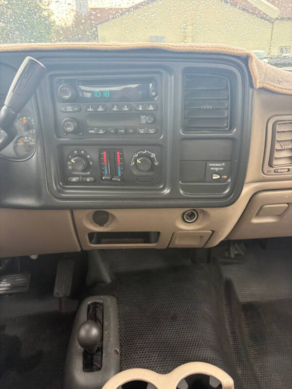 2005 Chevrolet Silverado 2500HD Work Truck