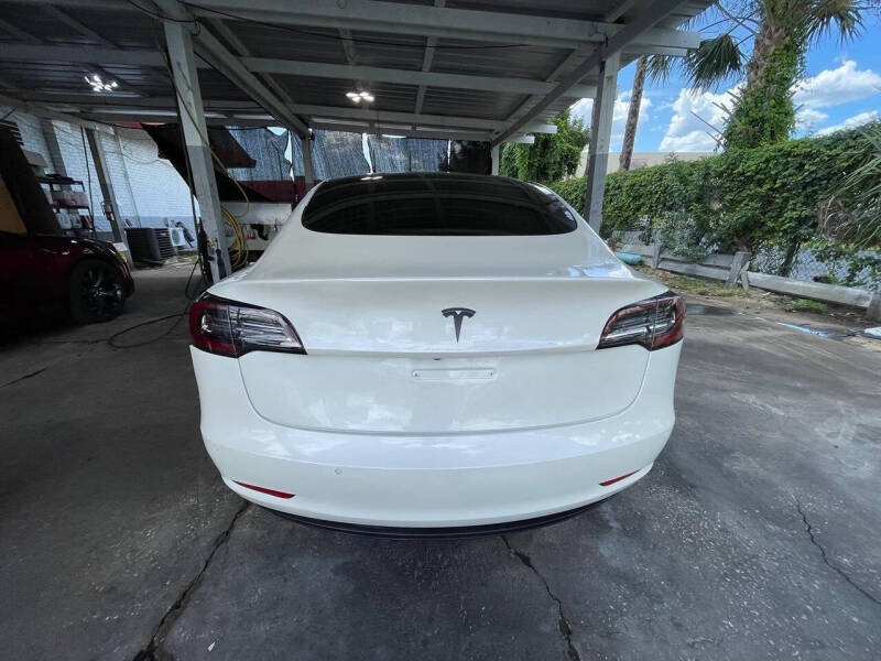 2019 Tesla Model 3 Standard Range Plus