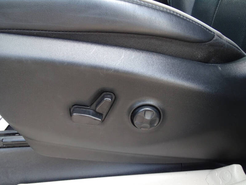 2023 Chrysler Pacifica Plug-In Hybrid Limited