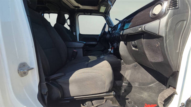 2020 Jeep Gladiator Sport Altitude