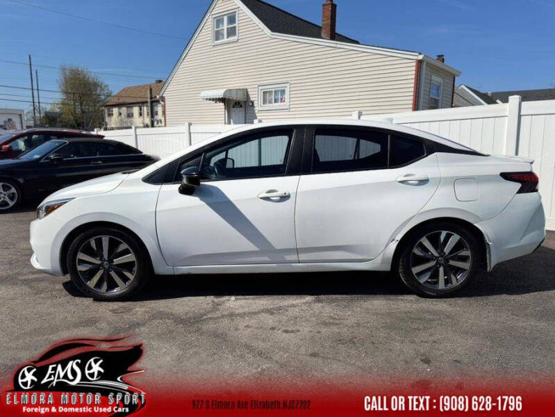 2021 Nissan Versa SR