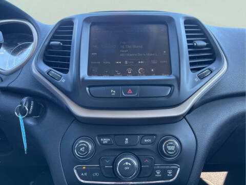 2017 Jeep Cherokee Latitude