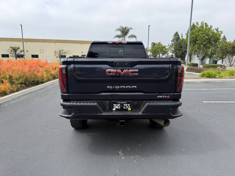 2024 GMC Sierra 2500HD AT4