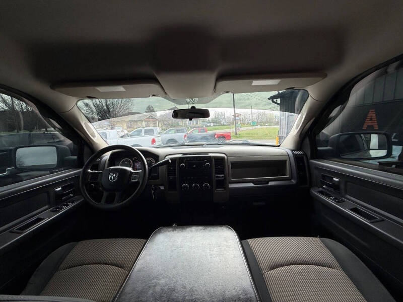 2012 RAM 2500 ST