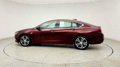 2018 Buick Regal Sportback Essence