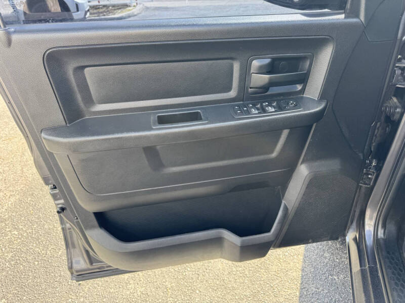 2017 RAM 1500 Express