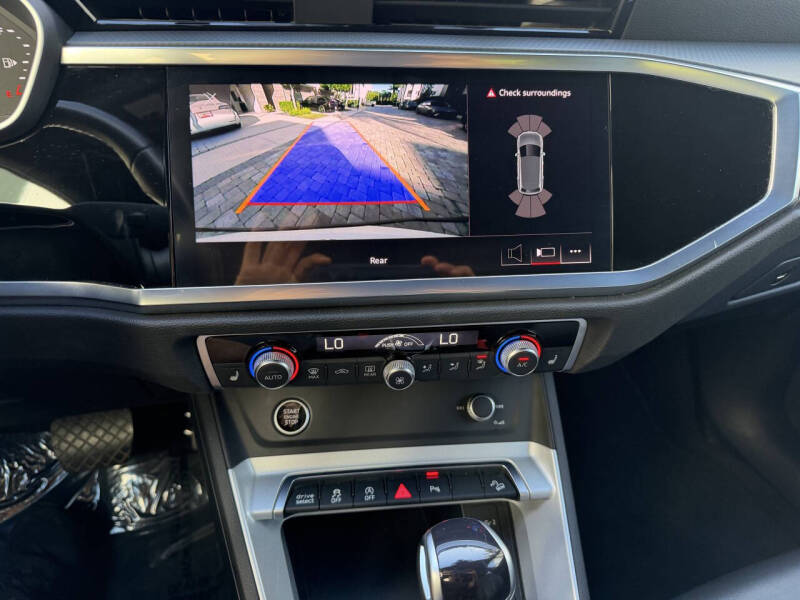 2023 Audi Q3 quattro S line Premium 45 TFSI