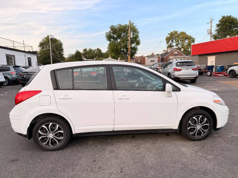 2010 Nissan Versa 1.8 S