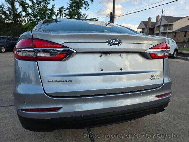 2020 Ford Fusion SEL