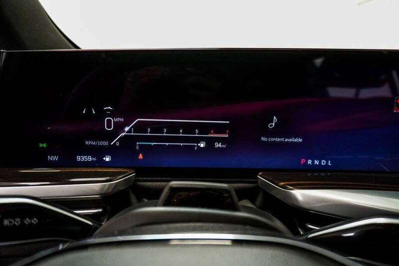 2025 Cadillac Escalade Premium Luxury