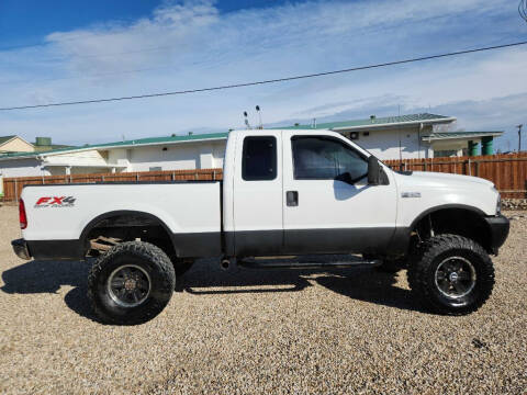 2003 Ford F-250 Super Duty for sale at Huntsman Wholesale LLC in Melba ID