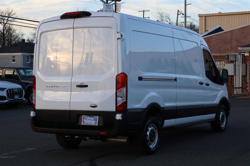 2025 Ford Transit 250