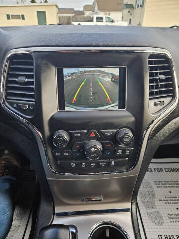 2021 Jeep Grand Cherokee Laredo E