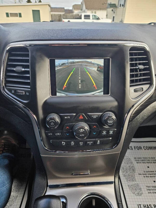 2021 Jeep Grand Cherokee Laredo E