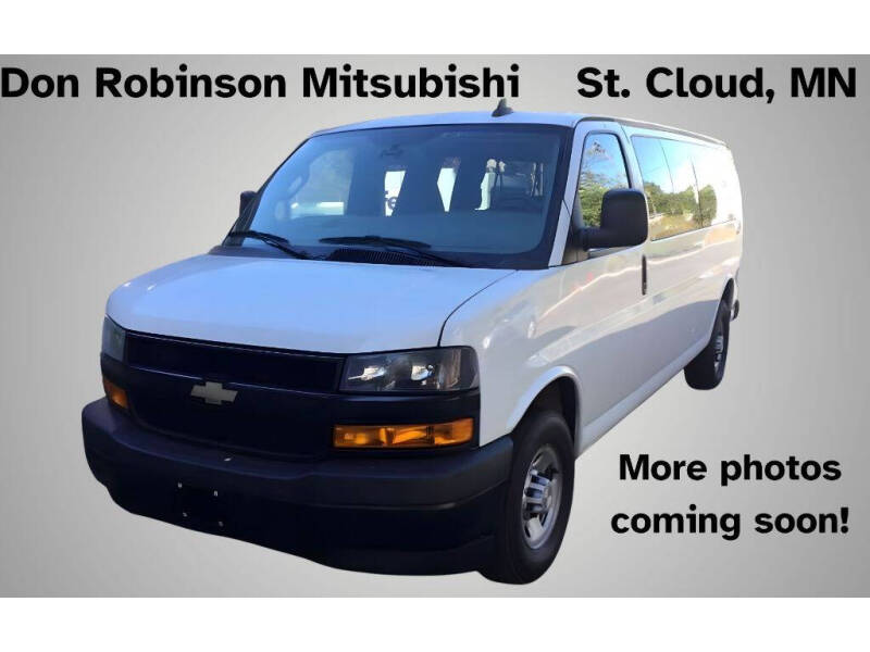 2022 Chevrolet Express LS 3500