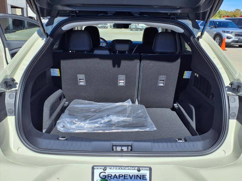 2025 Ford Mustang Mach-E Select