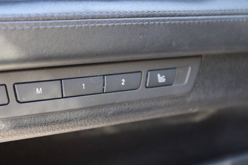 2011 BMW 7 Series 750i xDrive