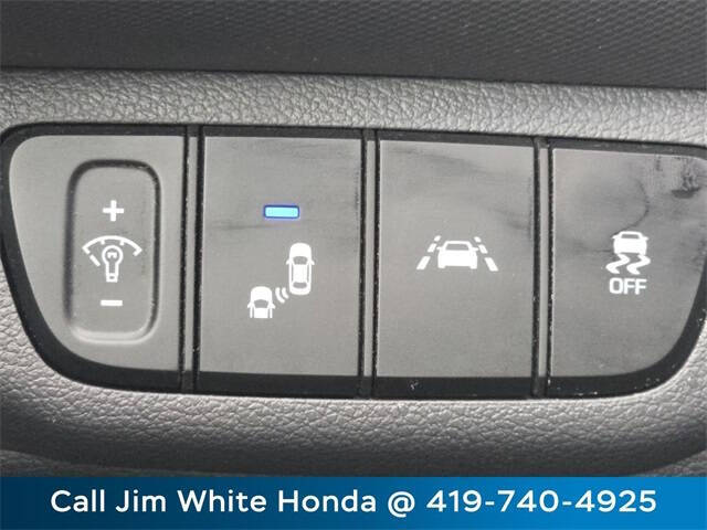 2022 Hyundai Ioniq Hybrid SE