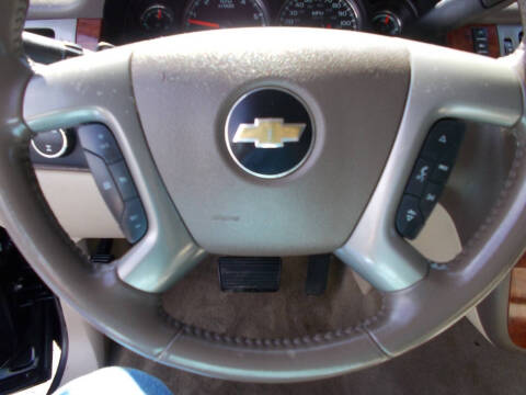 2013 Chevrolet Avalanche LS Black Diamond