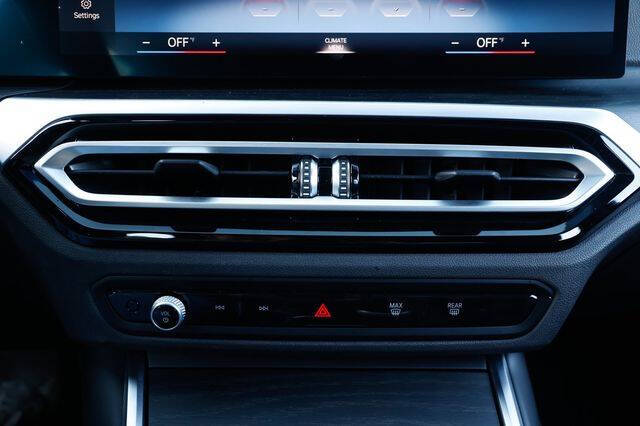 2023 BMW 3 Series 330i