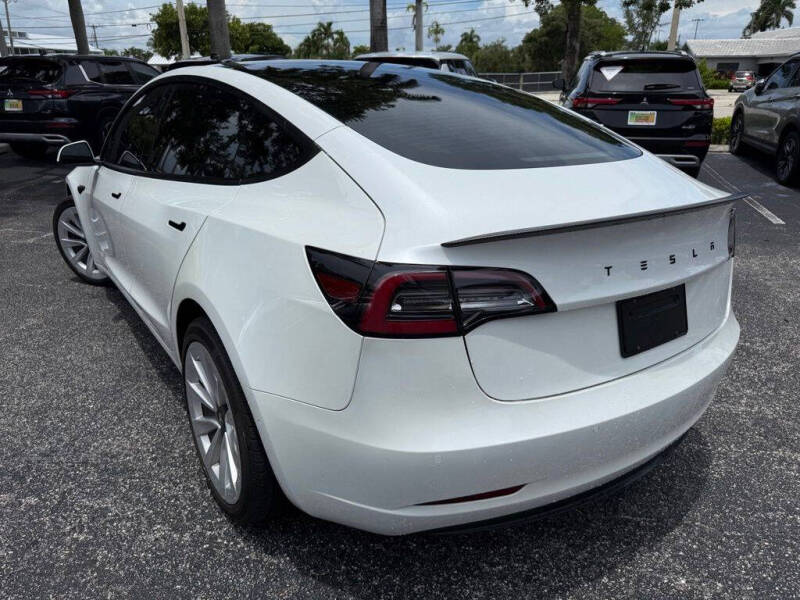 2021 Tesla Model 3 Standard Range Plus