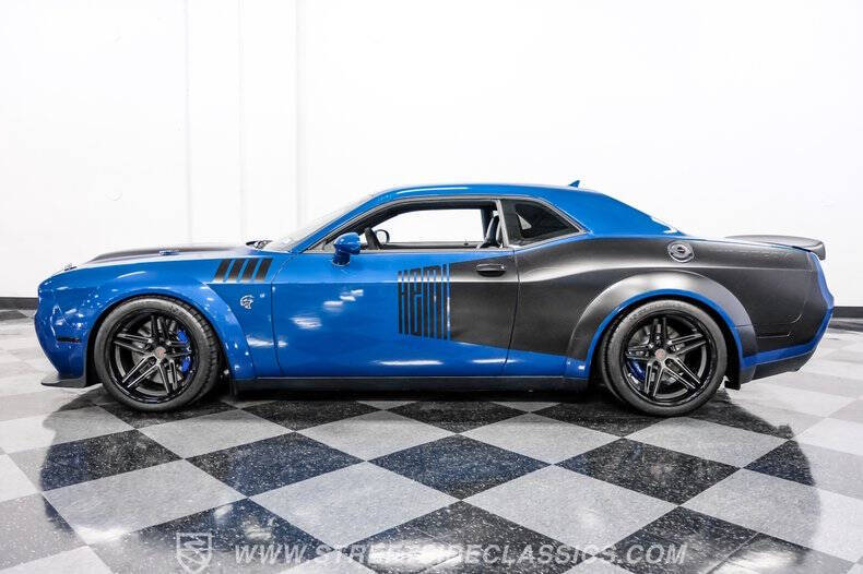 2022 Dodge Challenger