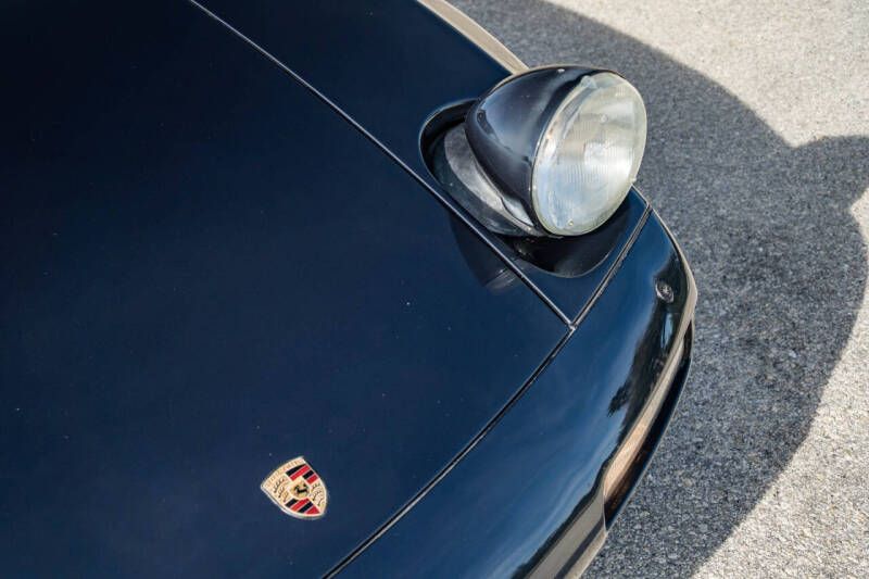 1987 Porsche 928 S4
