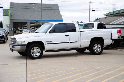 2002 Dodge Ram Pickup 2500 for sale at Stivers Motors, LLC in Nash TX
