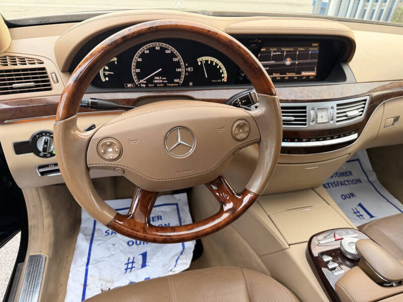 2009 Mercedes-Benz S-Class S 550