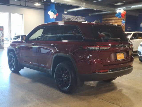 2024 Jeep Grand Cherokee Altitude