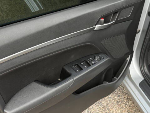 2020 Hyundai Elantra SEL