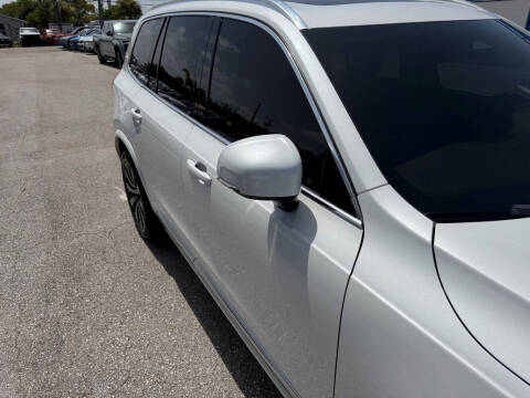 2023 Volvo XC90 B6 Plus Bright Theme 7P