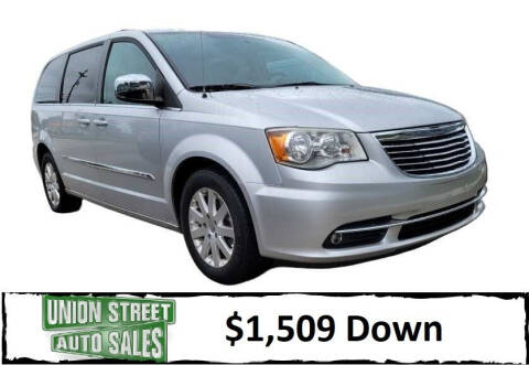 2012 Chrysler Town and Country for sale at Union Street Auto Sales in Lafayette IN