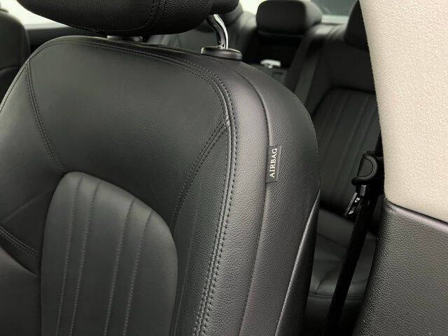 2022 Maserati Ghibli Modena Q4