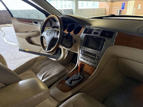 2005 Lexus ES 330