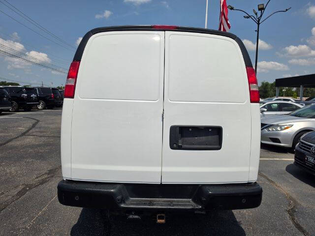 2019 GMC Savana 2500