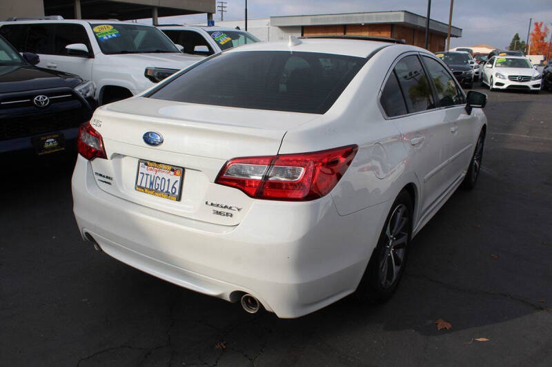 2016 Subaru Legacy 3.6R Limited