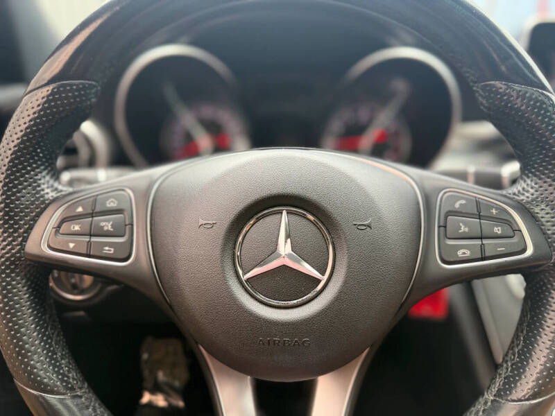 2017 Mercedes-Benz C-Class