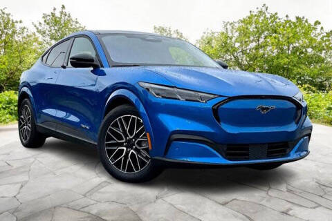 2025 Ford Mustang Mach-E Premium