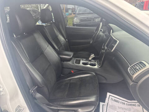 2018 Jeep Grand Cherokee Laredo