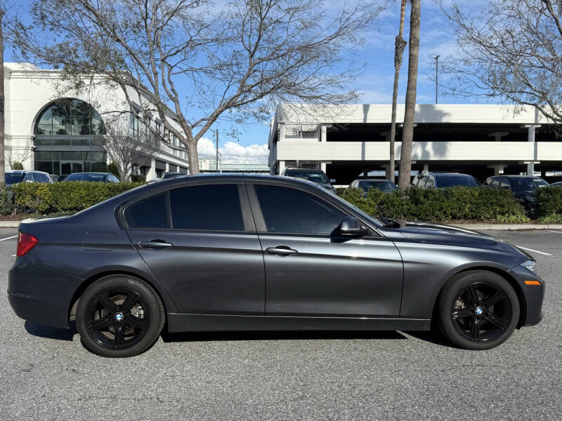 2012 BMW 3 Series 328i