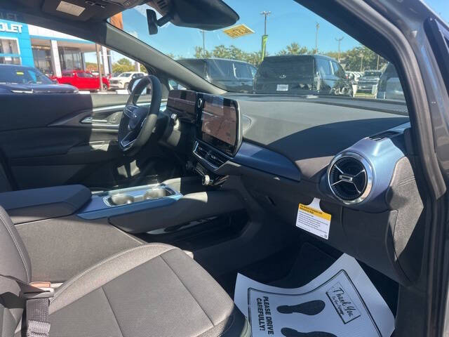 2026 Chevrolet Equinox EV LT 2