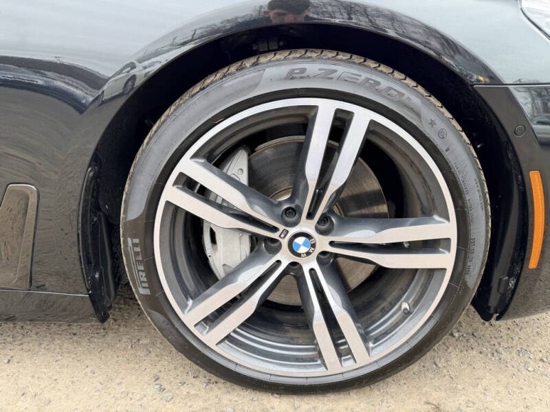 2017 BMW 7 Series 750i