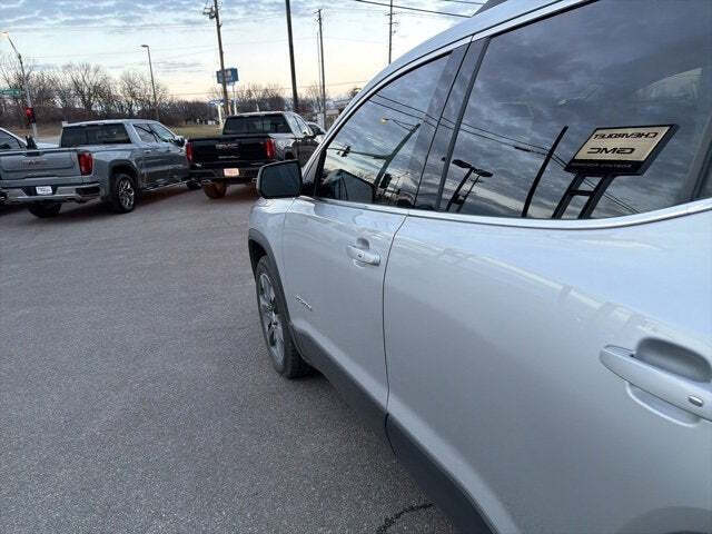 2017 GMC Acadia SLT-2